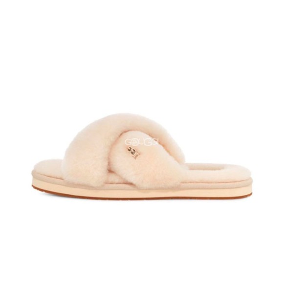 Женские тапочки Ugg Slippers Ayana Sand